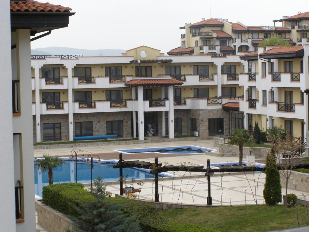 Sveti Nikola Apartment Chernomorets Ngoại thất bức ảnh